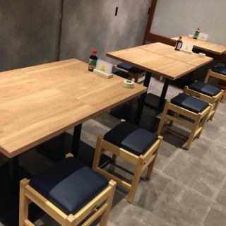人数に合わせて最適なお席をご用意いたします。