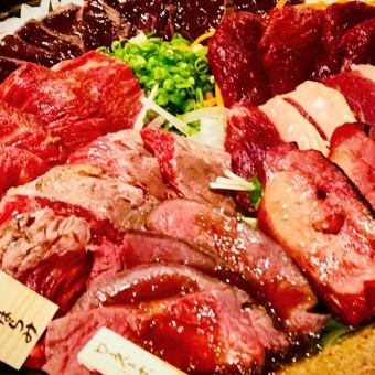 说到马，就是马肉！【日本杯套餐】7道菜配吐司和生啤酒、3小时无限畅饮→4500日元