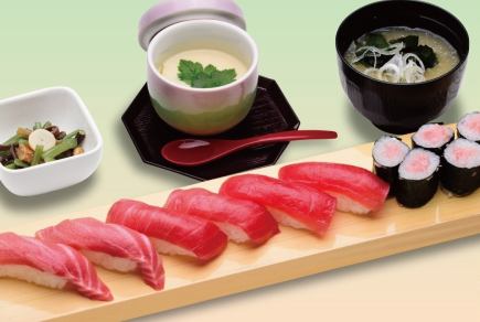 【ランチ】大とろ・中とろ・赤身　まぐろづくし2,728円