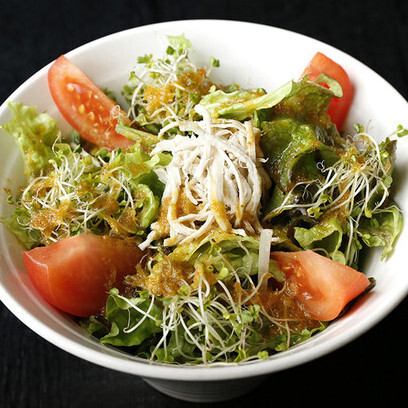 Hinai salad