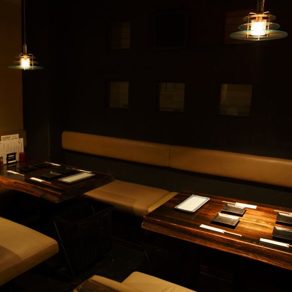 【從JR錦糸町站北口步行2分鐘即可到達/從北口出來,派出所就在左斜對角處】交通便利,您可以安心用餐,無需擔心趕不上末班車♪ 舒適的沙發式餐桌座位,是約會和商務會談的理想之選。我們也提供多種菜色,讓您盡情享受日式生雞料理,因此也推薦用於宴會。期待您的光臨。