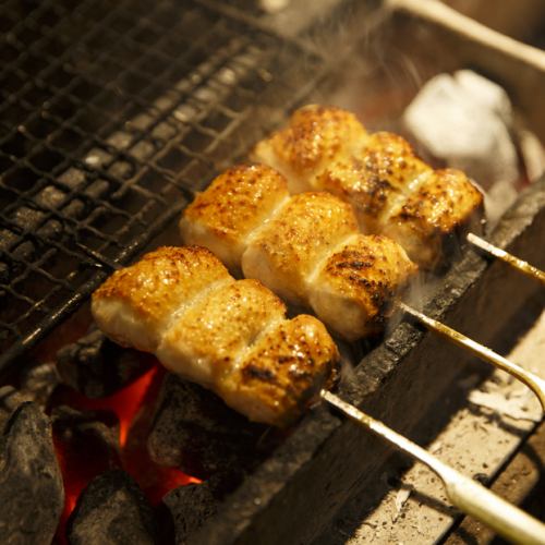 A gourmet gathering featuring carefully selected Hinai chicken