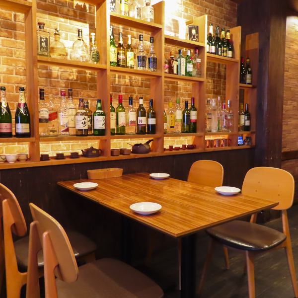 【貸切可能店◎】ソーシャルディスタンス◎『広々スタイリッシュ店内最大48名様。』立食は50名様～も可能♪宴会場完備で理想のご宴会を実現できます！広々とした空間で乾杯の音頭、宴会途中の移動もスムーズ！難波で少人数貸切ご希望の方はお問い合わせくださいませ。