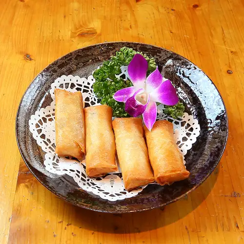 Spring rolls (3 pieces)