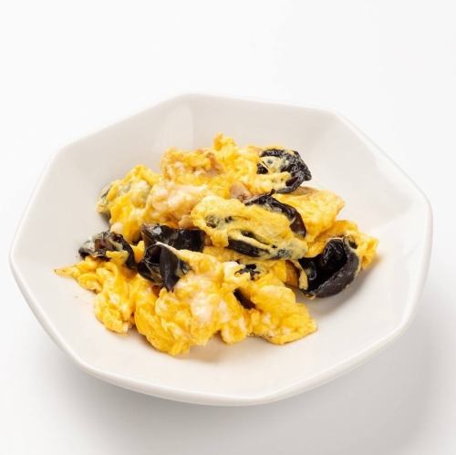 Fried wood ear mushrooms and eggs