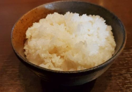 米飯可以免費續杯