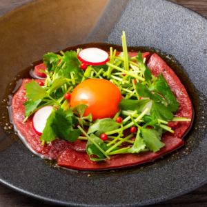 新鮮ハツの彩り甘だれ　生ユッケ