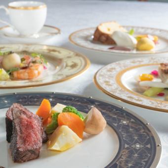 [Lunch] New Year's Special! Mountain and Sea Gourmet Course