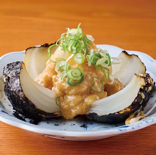 [Directly from Jomahan Farm on Awaji Island!] Whole Roasted Onion (Served with Green Onion Miso)