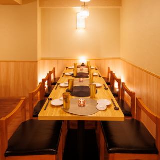 餐桌座位可容納3至6人 ◆我們將根據客人人數和目的提供當天最合適的座位。