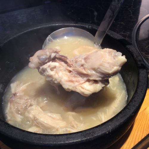 参鶏湯スープ