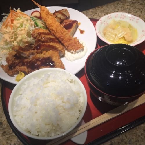 平日限定・日替りランチ