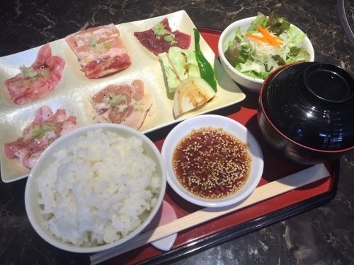 ☆焼肉プレート定食☆