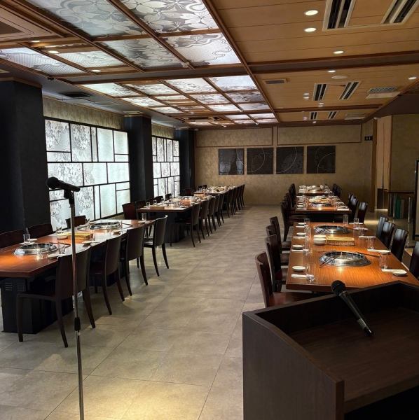 フロアー貸切ご相談ください。会社の宴会や同窓会などなど利用可能な大宴会場！！少人数でも貸切対応でおもてなしいたします。旅行会社様、JTBクーポン・全旅クーポン、自社クーポンご利用いただけます。お気軽にお問い合わせください。