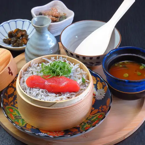 お得に美味しい幸せランチ勢ぞろい!