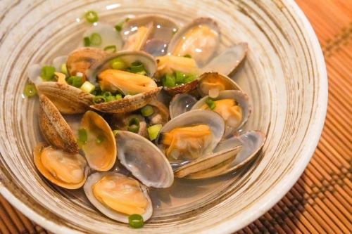 Sake Steamed Clam