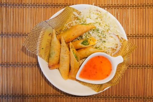 Fried asparagus and cheese