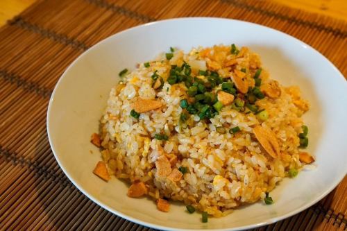 Egg fried rice / Garlic fried rice