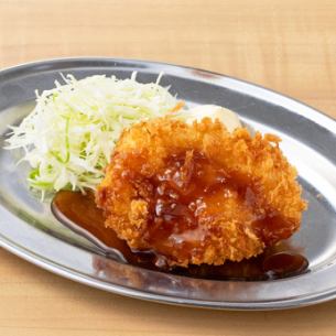 【肉類菜餚】新鮮炸和牛可樂餅