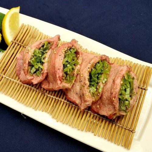 牛 ネギ塩上タン