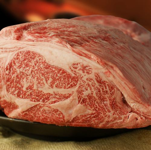 『黒毛和牛/Japanese Wagyu beef』