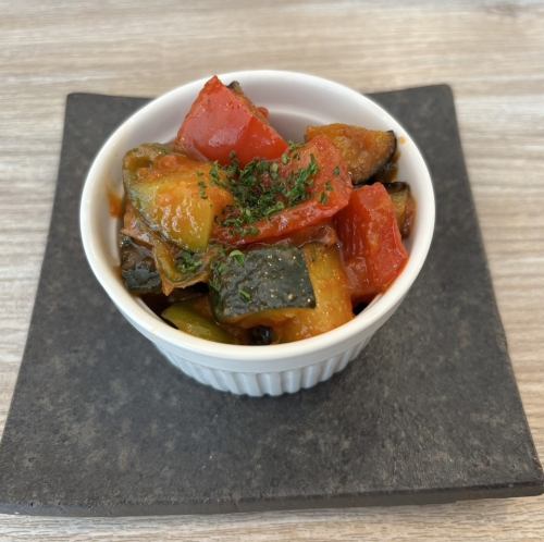 Summer vegetable ratatouille