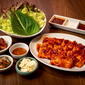【ヤンニョンサムギョプサルコース(辛口)】＋2,000円(税込)で2時間飲み放題