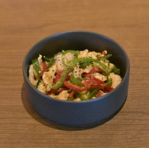 Raw salted and peppered meat