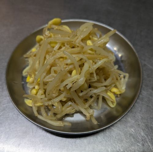Bean sprouts namul