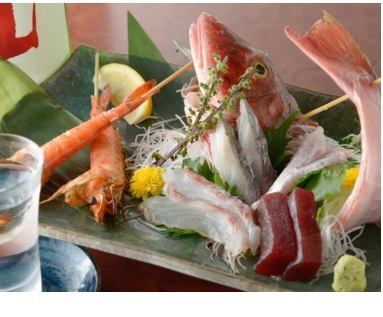 【多种尺寸】海鲜炉端套餐【9道菜品+2小时无限畅饮】5,500日元（含税）