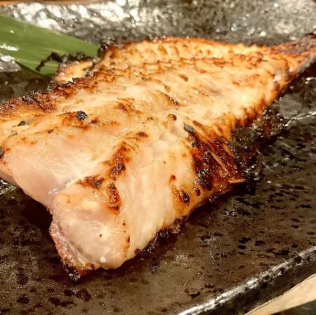 Grilled red fish pickled in sake lees