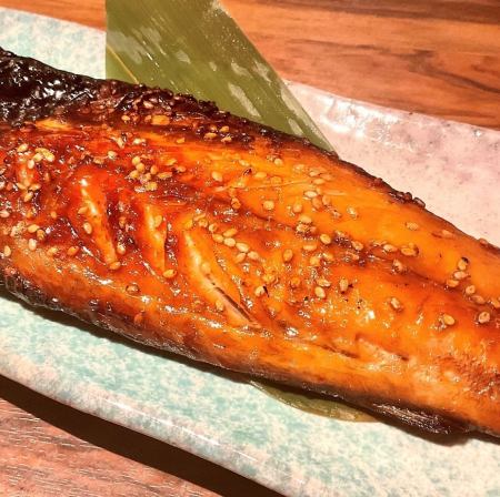 Nishiizu Mackerel Dried in Soy Sauce