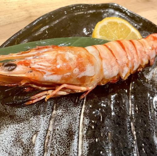 Wild Tiger Prawns Grilled with Salt