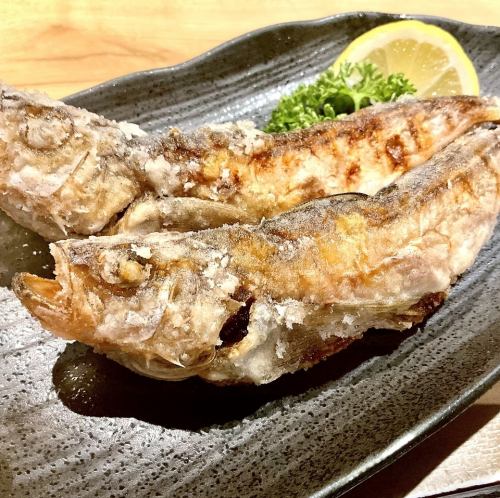 ハタハタ一夜干し唐揚げ　２尾