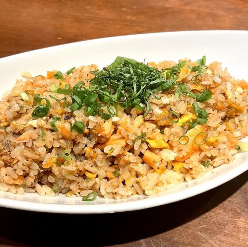 Grilled salmon fried rice
