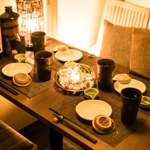 [For 2 to 4 people] A private room with a private feeling, surrounded by walls and doors.It is a space where you can enjoy your meal without getting too stiff.You can spend a relaxing time on a couple's date or anniversary.