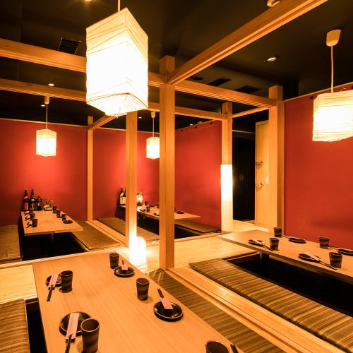 [For 4 to 6 people] If you remove the partition from the horigotatsu private room for 6 people, it becomes a large private room that can accommodate up to 24 people.We will raise the quality and hospitality so that it is easy to contribute to a calm banquet for adults.