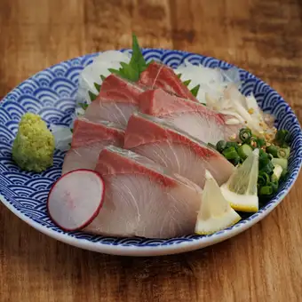 鮮魚の刺身