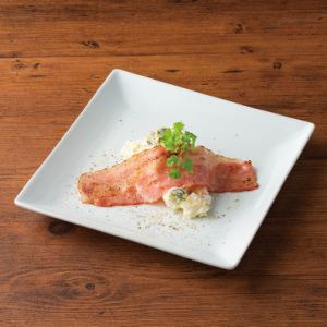 고르곤 졸라와 베이컨 감자 샐러드