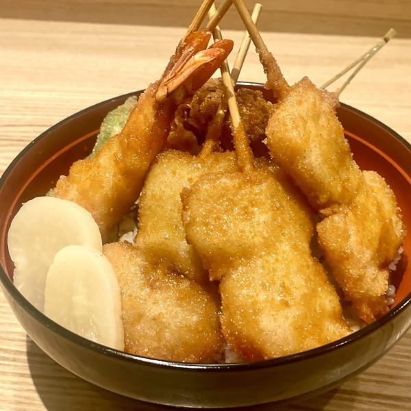 【ランチ限定】新潟名物たれカツが串丼になって登場♪特製甘辛だれが絶品の大人気のボリュームランチ♪