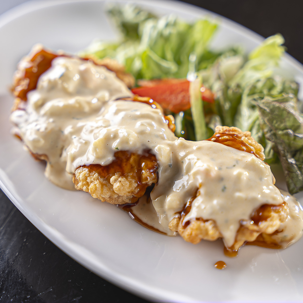 お酒と相性◎料理多数★手づくりタルタルチキン南蛮490円(税込)