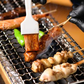 自家製の塩とタレで焼き上げる絶品の串焼き☆