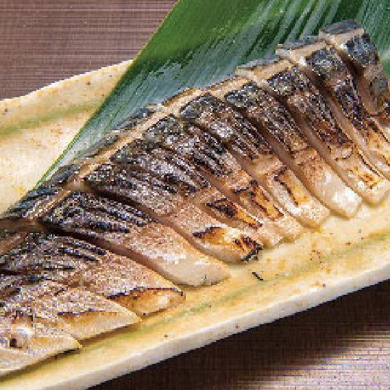 [Most popular!! This is also grilled right in front of you!!] Broiled mackerel *Of course you can also enjoy it as a course♪