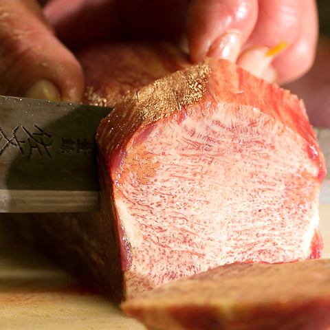 仙台名物「牛タン」や黒毛和牛が人気！コースもございます◎