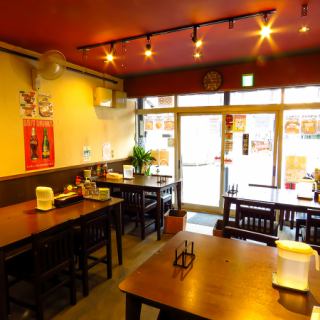 We also accept reservations for parties, banquets, and more! Accommodates 15 to 20 people.Enjoy a leisurely chat and meal in a calm Japanese-style space where you can spend time with friends.