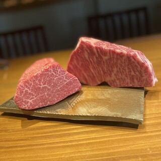 [Special] Approximately 10 items including 2 types of specially selected Wagyu beef