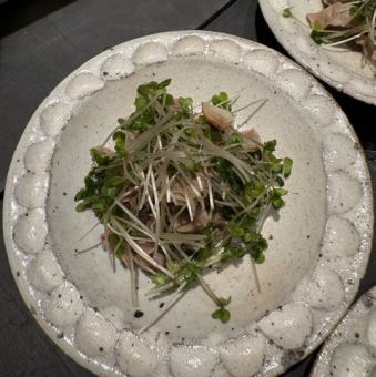 鶏ポン酢/自家製ドレッシングの泰陽サラダ