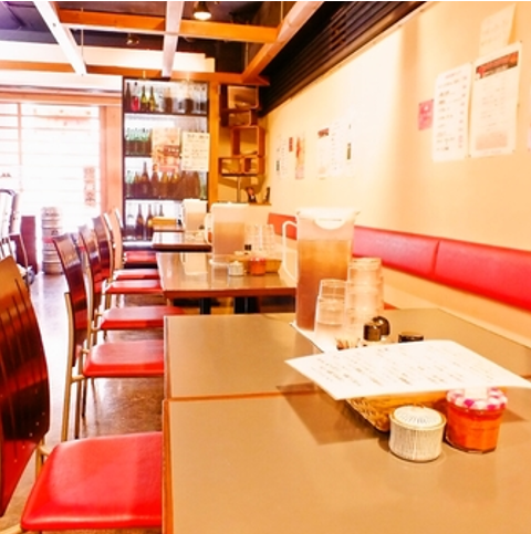 [Spacious interior] We have many table seats available.Recommended for company banquets and families ♪ There is an all-you-can-drink course, so it can be used not only for welcome and farewell parties but also for private use ◎ Please enjoy delicious food in a calm space! A relaxing and calm atmosphere We are waiting for customers in the store ♪