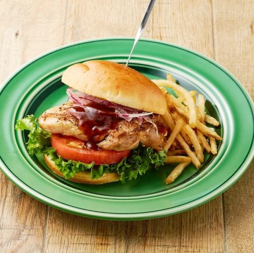 フリフリチキンチーズバーガー(テリヤキ or ハワイアンBBQ)