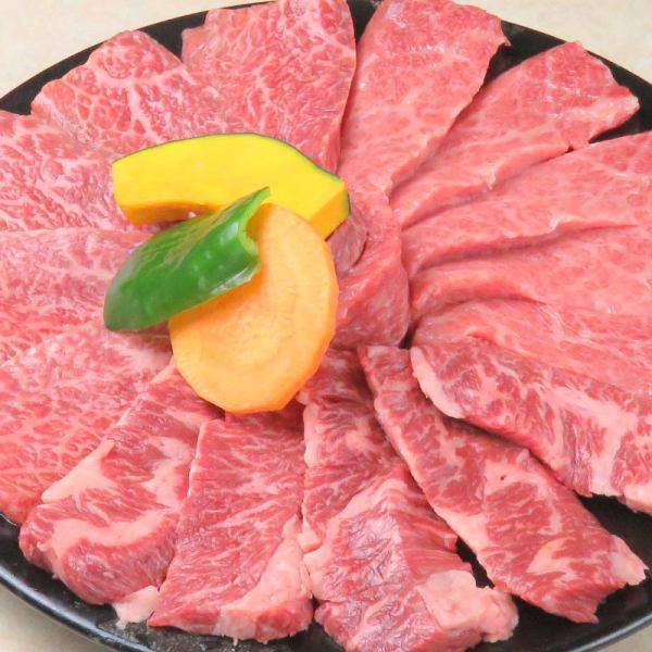 ≪High quality short ribs x high quality loin x high quality skirt steak» A5-ranked wagyu beef at a great value!